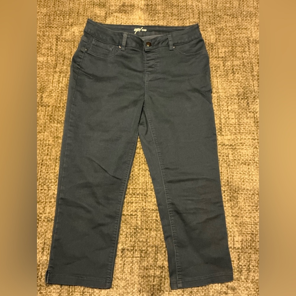 ⭐️3 for $20⭐️ Blue Women's Cropped Jeans by up! - 10